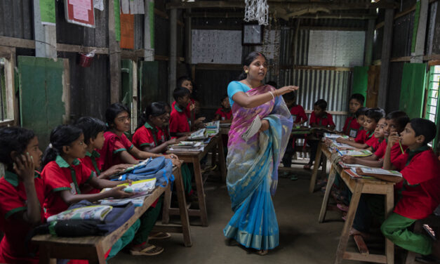 Children listening to teach in class in Bangladesh