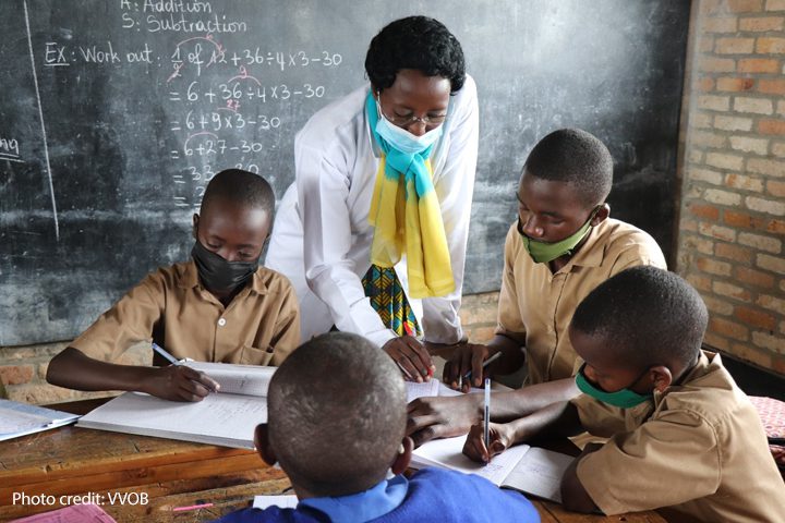 Teacher Berte Musabyeyezu groups her learners into smaller groups to increase their participation